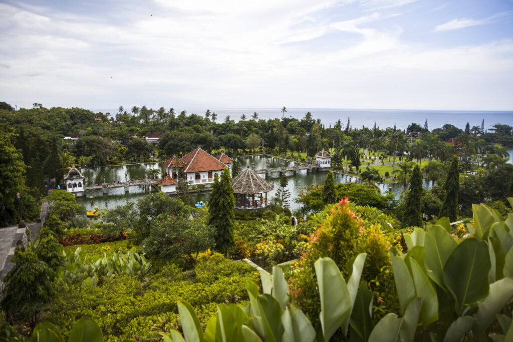 Halal hotels Bali met uitzicht op Tirta Gangga Water Palace – Halalvakantiegids.nl