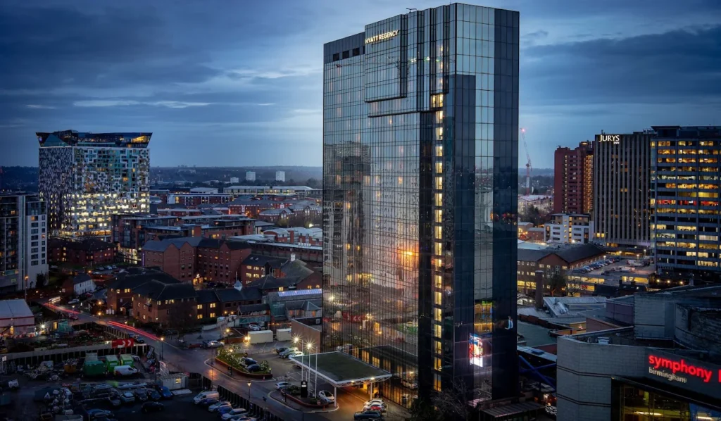 Hyatt Regency halal hotel Birmingham skyline – Halalvakantiegids.nl