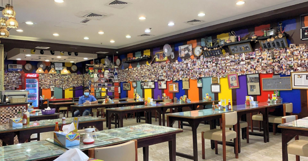 Al Ustad interieur in Bur Dubai bij beste 100% halal restaurants Dubai