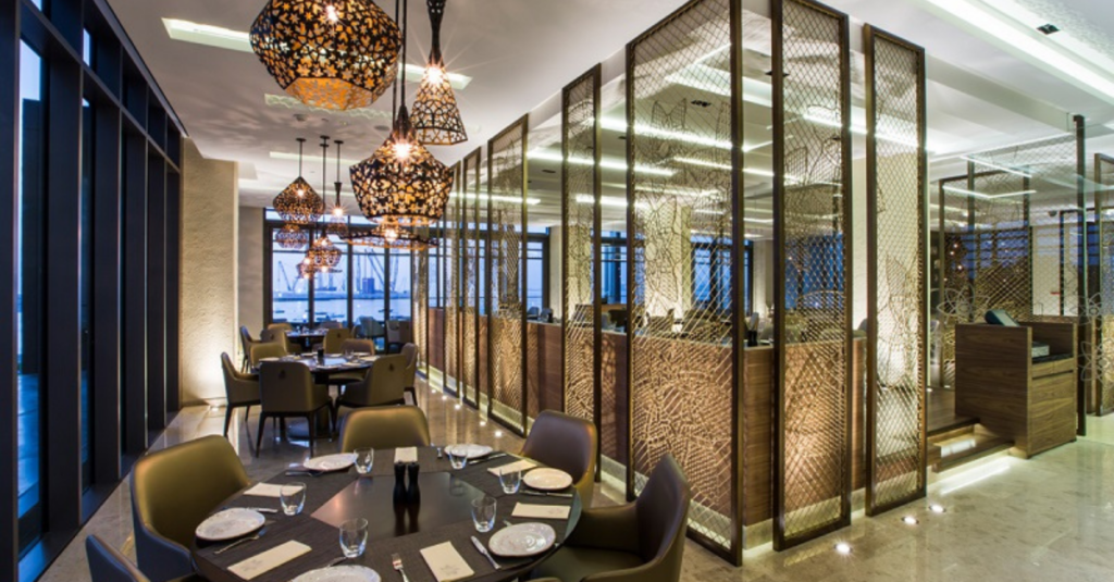 Halal restaurant interieur Dubai bij beste 100% halal restaurants Dubai