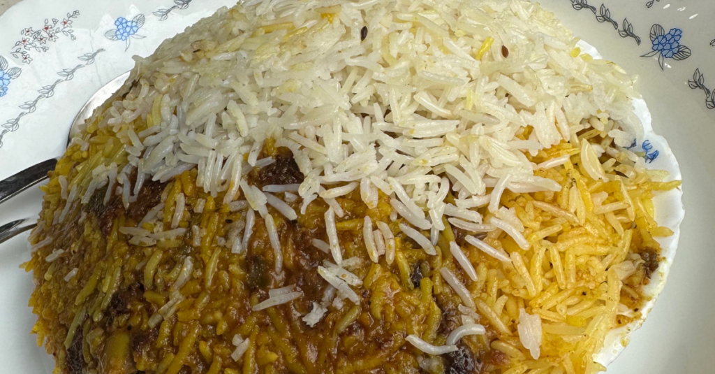 Pak Liyari biryani gerecht bij beste 100% halal restaurants Dubai