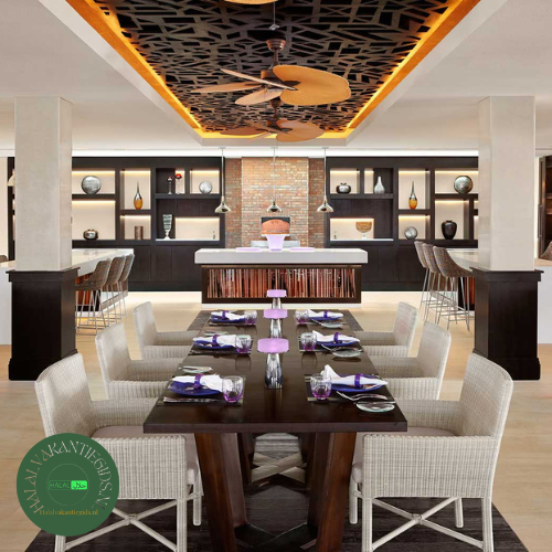 Azraq restaurant Banana Island Resort Doha halal Qatar