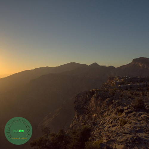 Halal honeymoon Oman voor getrouwde koppels zonsondergang Jebel Akhdar Oman