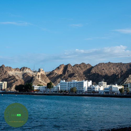 Halal honeymoon Oman voor getrouwde koppels aan kust van Muscat Corniche