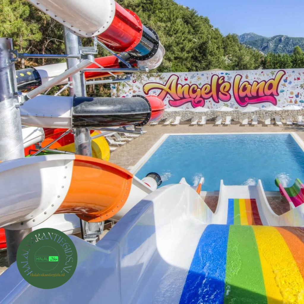 Grote waterglijbanen aquapark halal all inclusive Turkije met kinderen