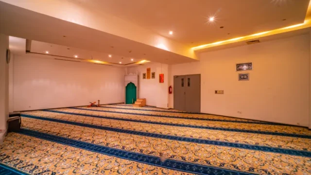 Altis Resort Hotel Belek – halal gebedsruimte met tapijt