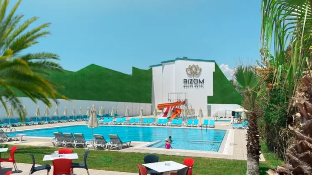 Rizom Beach Hotel Kumluca – halal hotel met zwembaden en boerkini-toegang