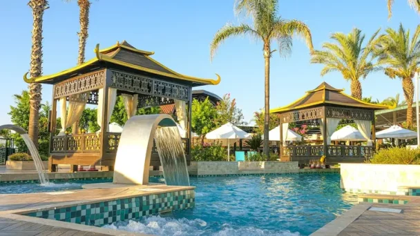 Crystal Family Resort & Spa – All Inclusive, halalvriendelijk resort met zwembaden en cabana’s