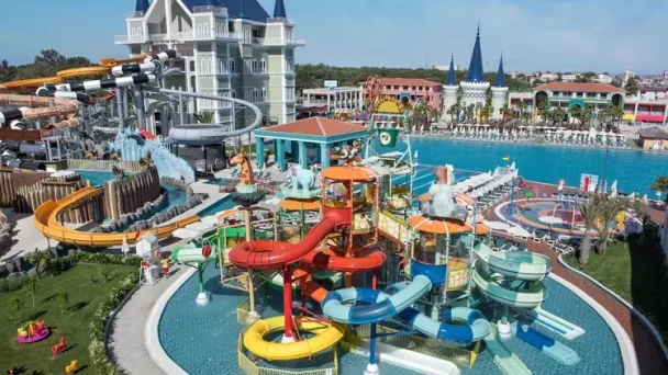 Granada Luxury Belek – All Inclusive, halalvriendelijk familiehotel met groot waterpark en zwembaden